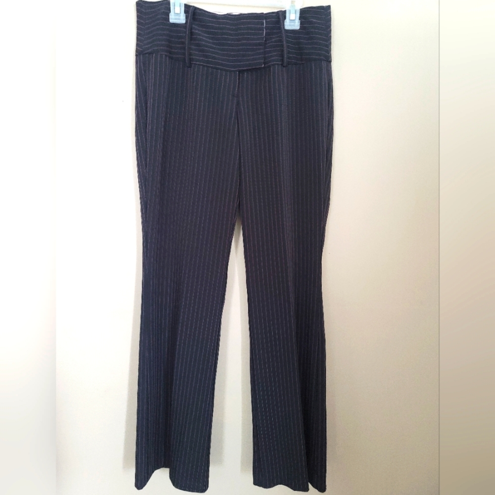 Sz 7 Juniors Black Pants With Pink Pinstripe